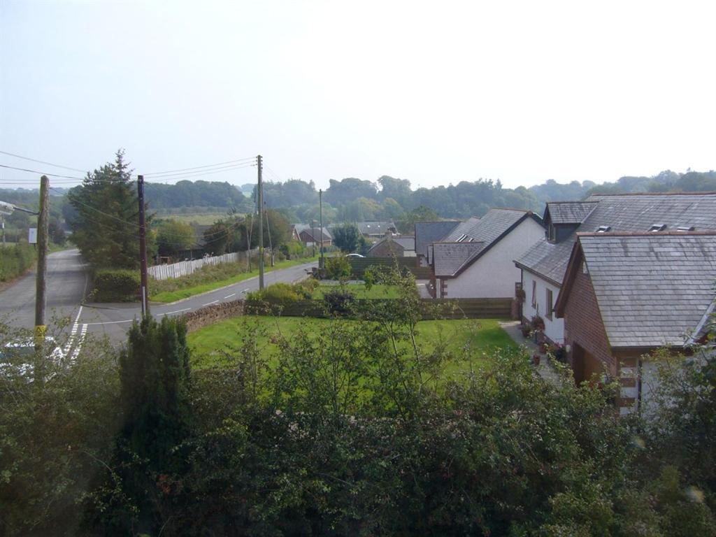 The Village Inn Kirtlebridge Exterior foto